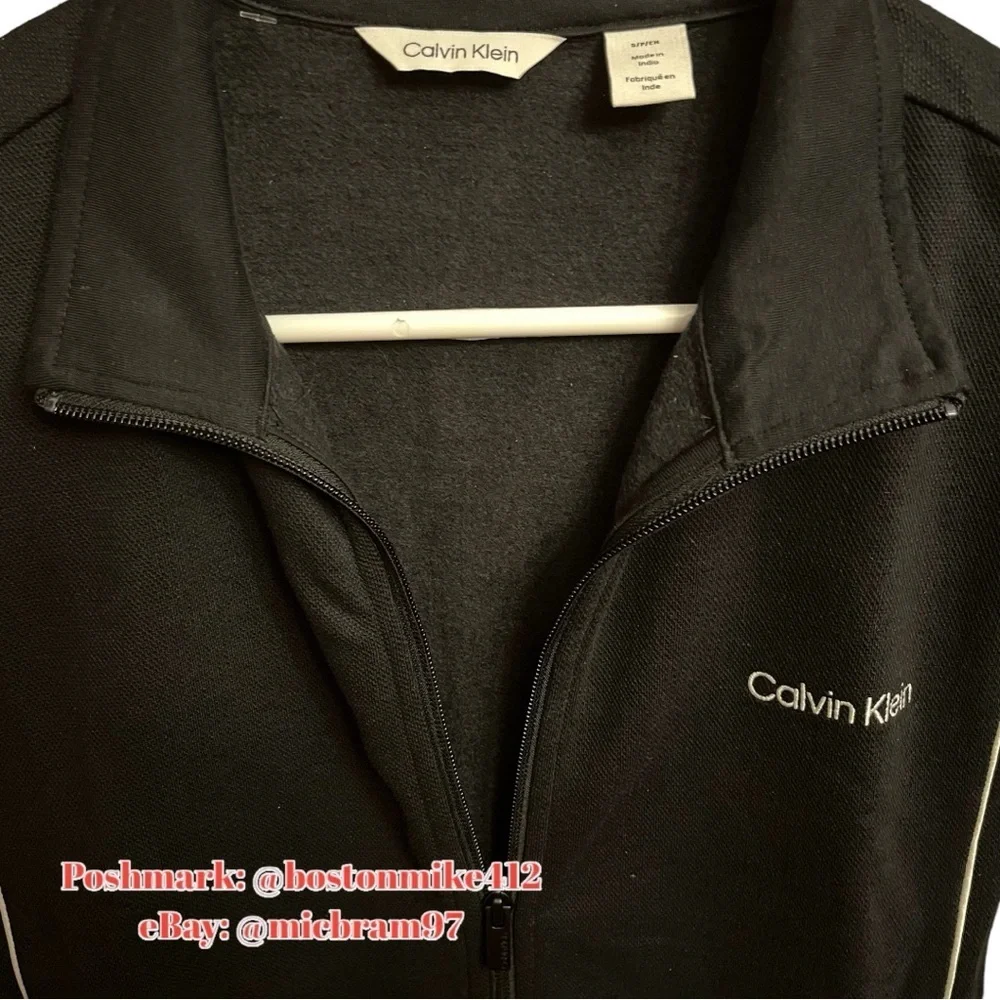 Calvin Klein Zip Up Jacket SM Calvin Klein ZipUp Jacket w/ Front Pockets BLACK